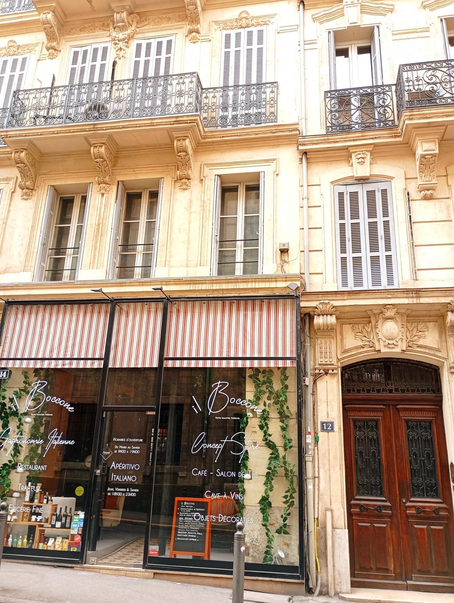 Chez L'Habitant, Propose Grande Chambre Vieux Port Марсель Экстерьер фото