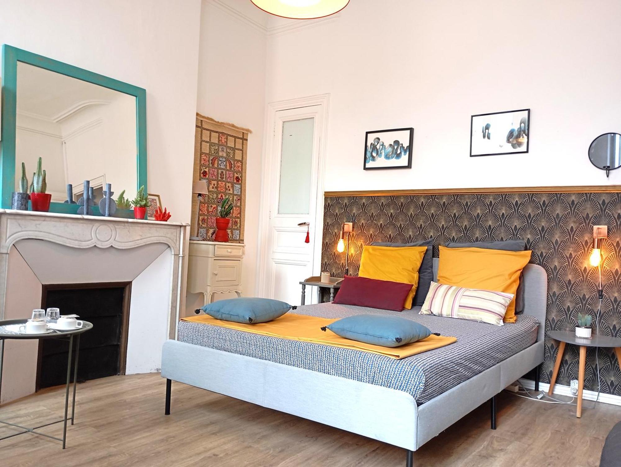 Chez L'Habitant, Propose Grande Chambre Vieux Port Марсель Экстерьер фото